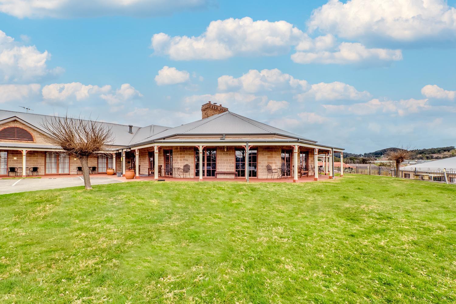 Bowen Inn Motel Lithgow Exteriör bild