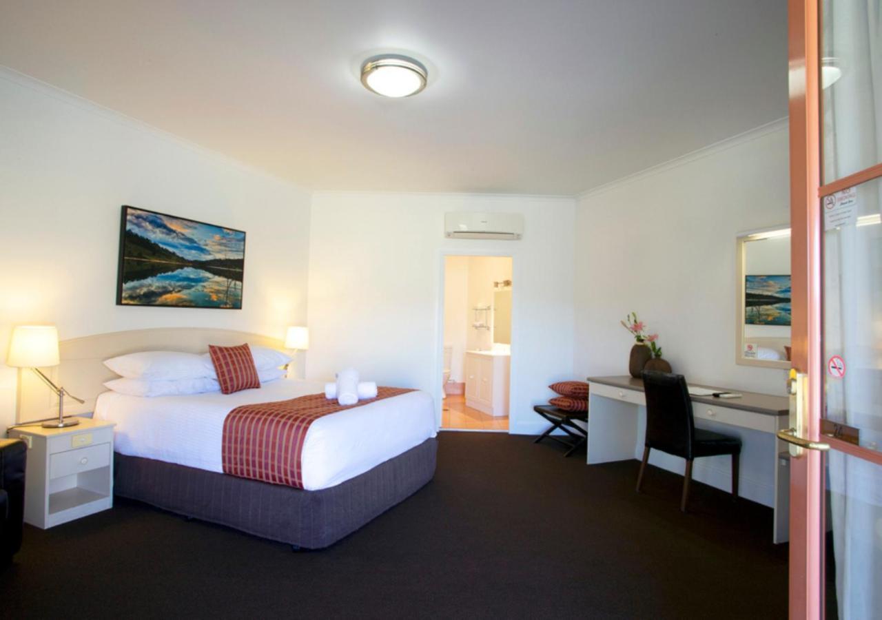 Bowen Inn Motel Lithgow Exteriör bild