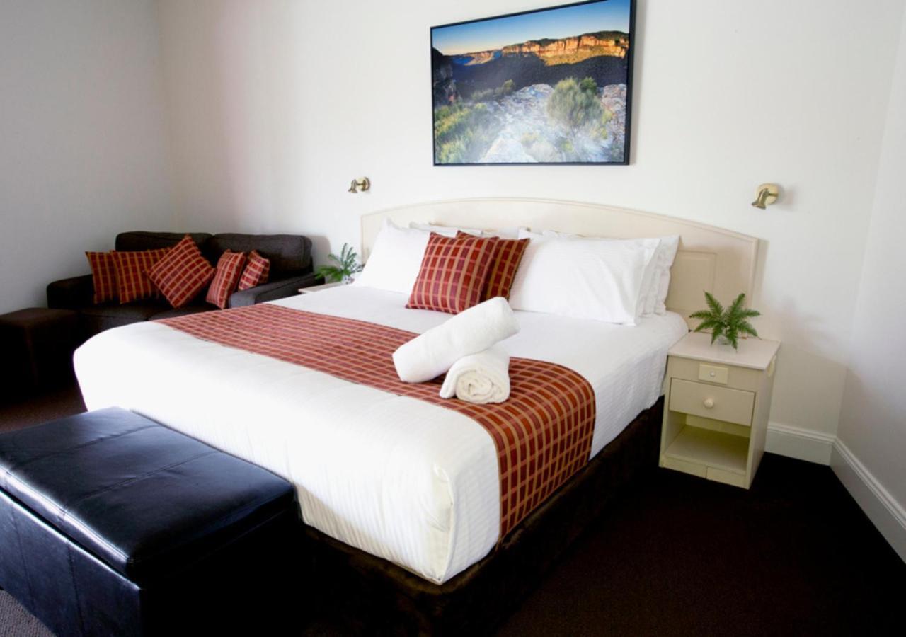 Bowen Inn Motel Lithgow Exteriör bild